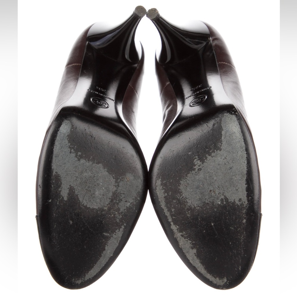 CHANEL Brown and Black Heels with Ruched Leather Design - Picture 5 of 5